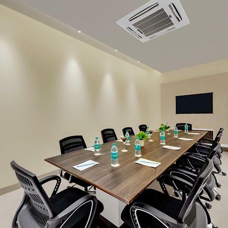 The Fern Residency Karad Hotel Exterior photo