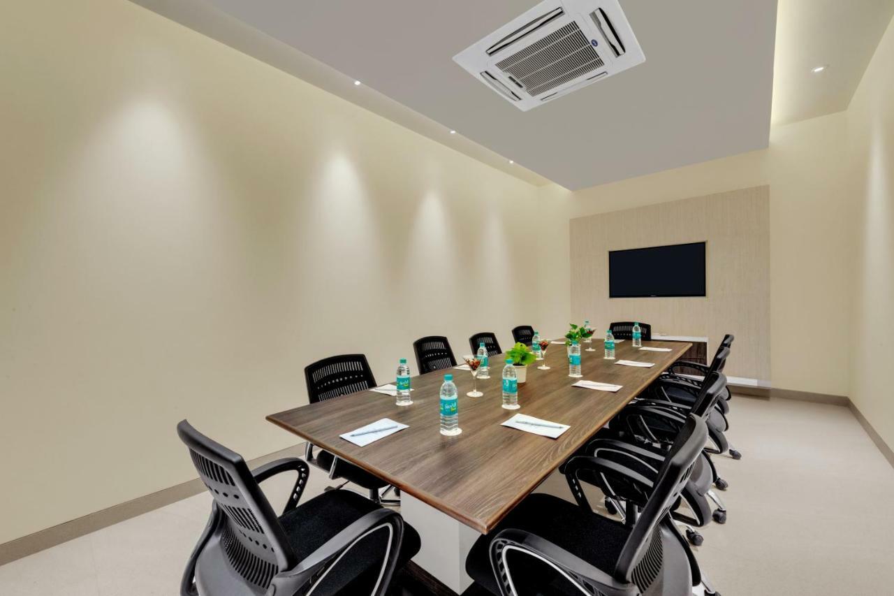 The Fern Residency Karad Hotel Exterior photo