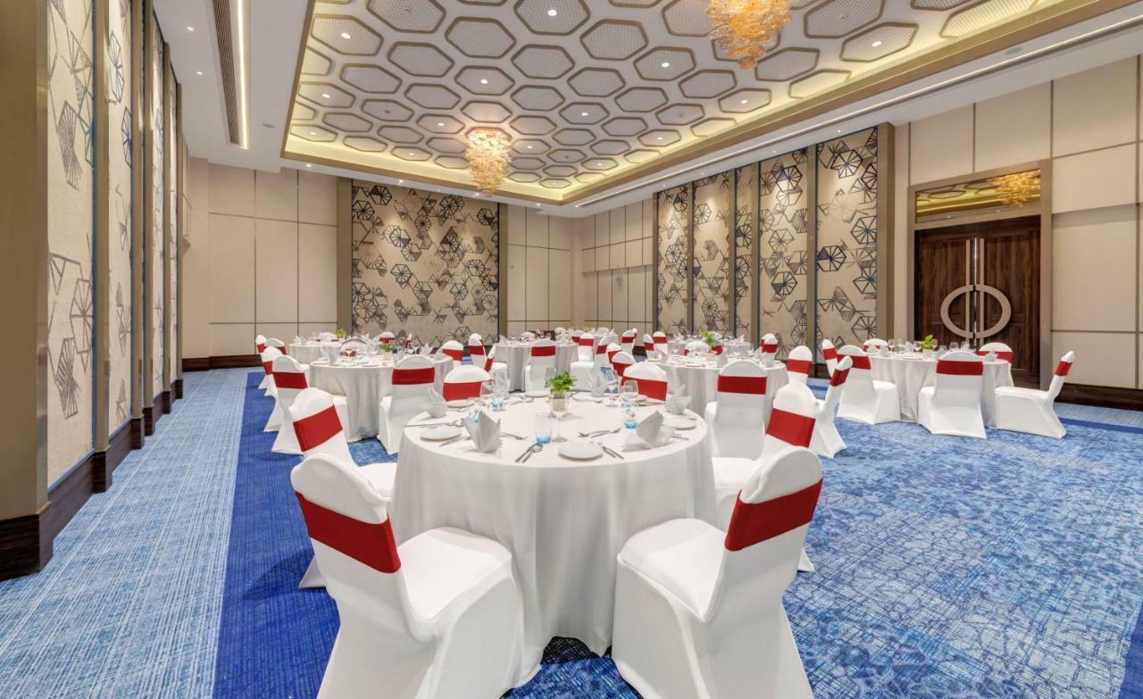 The Fern Residency Karad Hotel Exterior photo
