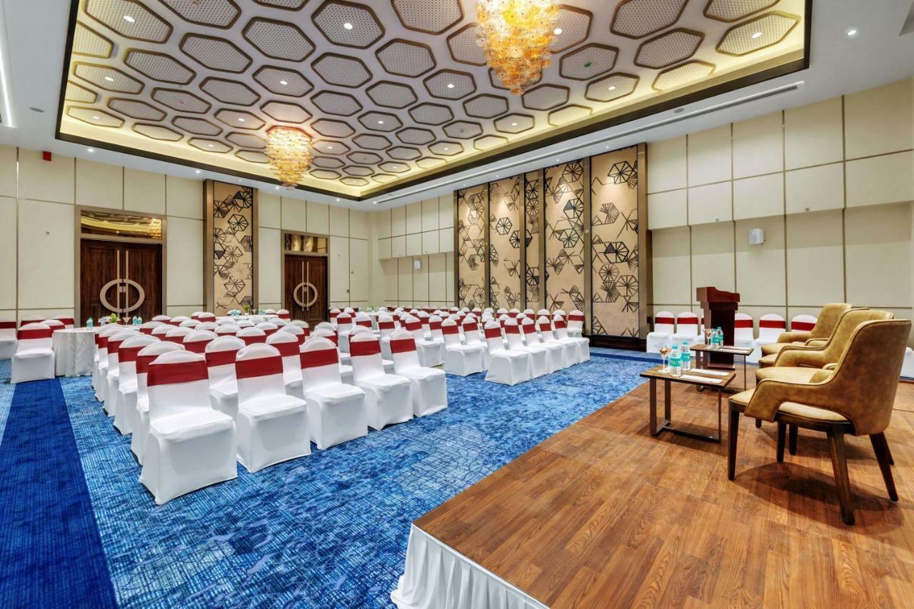 The Fern Residency Karad Hotel Exterior photo
